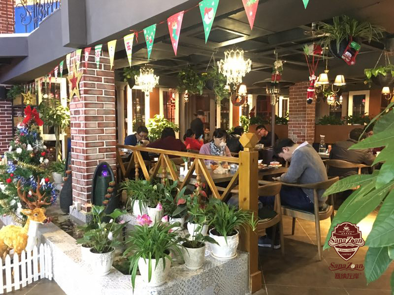 塞納左岸咖啡,咖啡店經(jīng)營