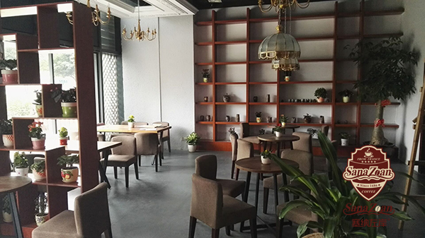 塞納左岸咖啡,咖啡店經(jīng)營